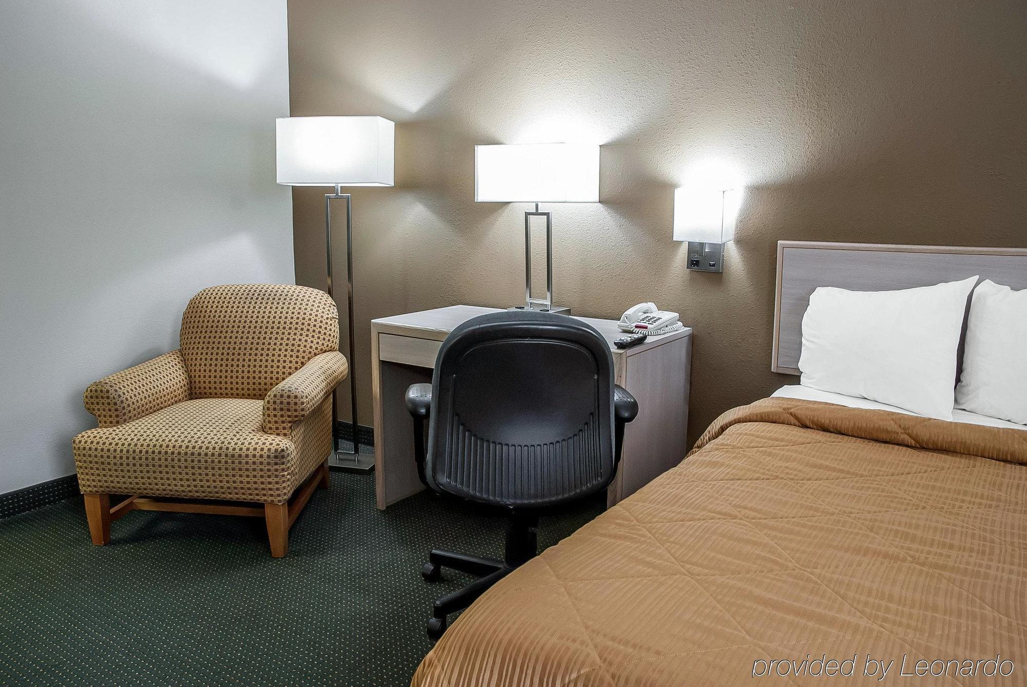 Quality Inn Near Six Flags St. Louis Pacific Eksteriør billede