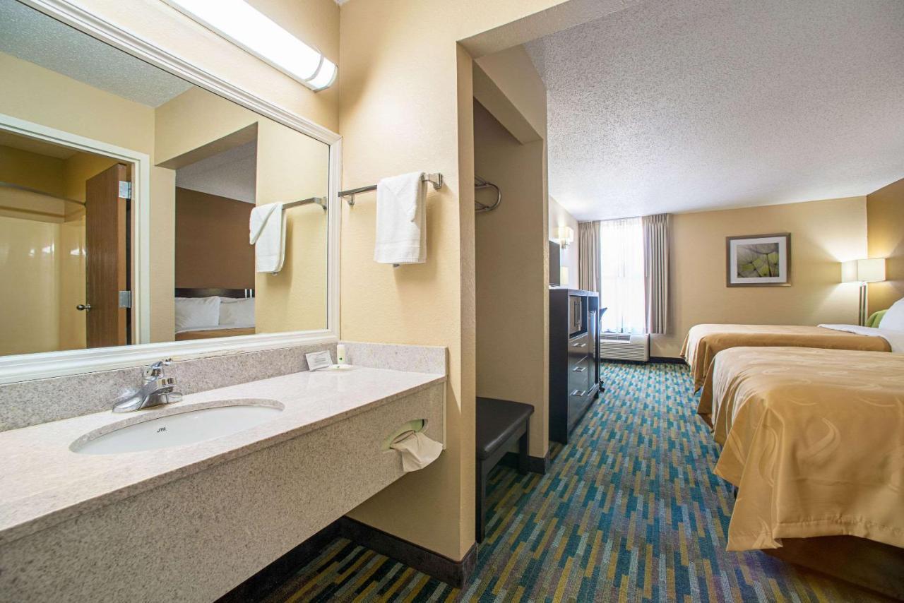 Quality Inn Near Six Flags St. Louis Pacific Eksteriør billede